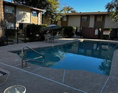 4701 N 68th Street - Photo Thumbnail 29
