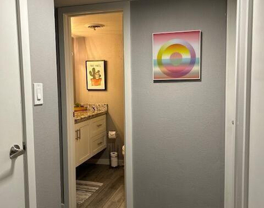4701 N 68th Street - Photo Thumbnail 6