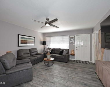 4701 N 68th Street - Photo Thumbnail 5