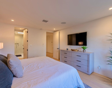 7278 E Echo Lane - Photo Thumbnail 28