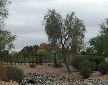 333 E Lilac Drive - Photo Thumbnail 28