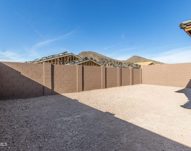 32362 N 122nd Drive - Photo Thumbnail 27