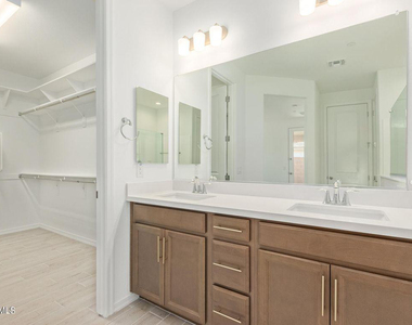 32362 N 122nd Drive - Photo Thumbnail 16