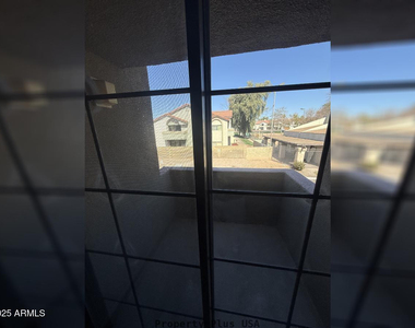 1432 W Emerald Avenue - Photo Thumbnail 16
