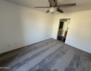 1432 W Emerald Avenue - Photo Thumbnail 14