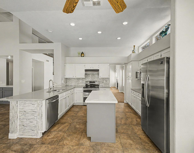 1300 N Sycamore Court - Photo Thumbnail 2