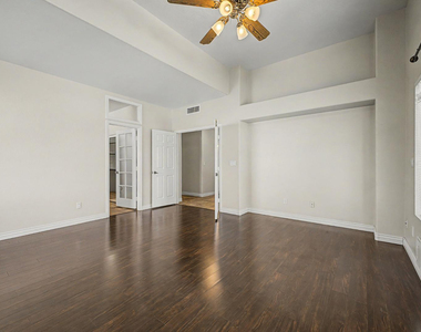1300 N Sycamore Court - Photo Thumbnail 10