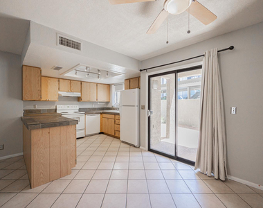 1401 E Puget Avenue - Photo Thumbnail 8