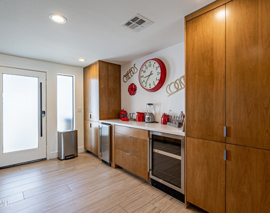 4351 N 36th Street - Photo Thumbnail 15
