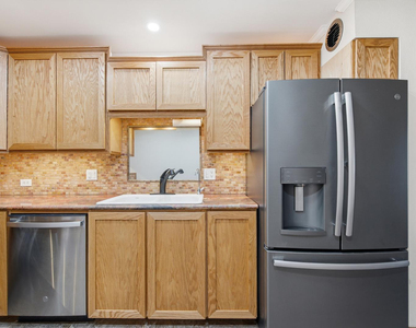 8030 E Oak Street - Photo Thumbnail 5