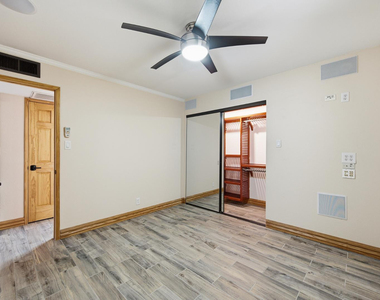 8030 E Oak Street - Photo Thumbnail 9