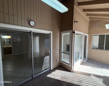 4820 N 89th Avenue - Photo Thumbnail 18