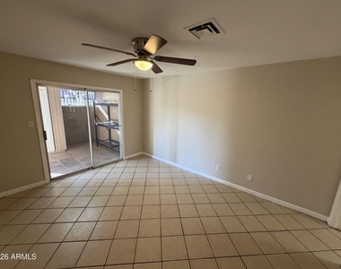 4820 N 89th Avenue - Photo Thumbnail 9