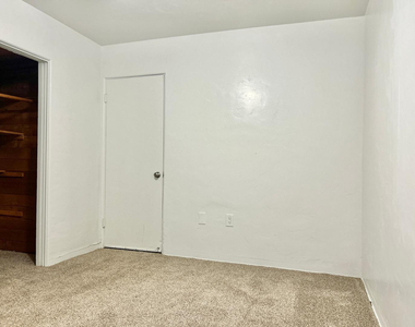 751 W 3rd Place - Photo Thumbnail 14