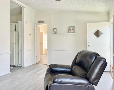 183 Plantation Boulevard - Photo Thumbnail 8