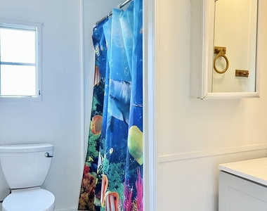 183 Plantation Boulevard - Photo Thumbnail 17