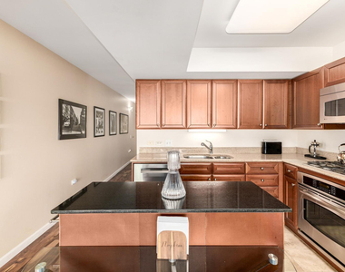 4808 N 24th Street - Photo Thumbnail 6