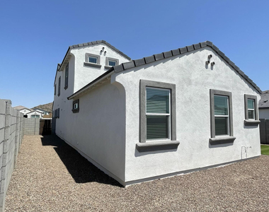 7417 W Buckhorn Trail - Photo Thumbnail 30