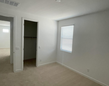 7417 W Buckhorn Trail - Photo Thumbnail 25