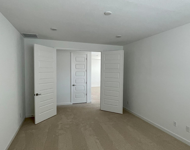 7417 W Buckhorn Trail - Photo Thumbnail 23