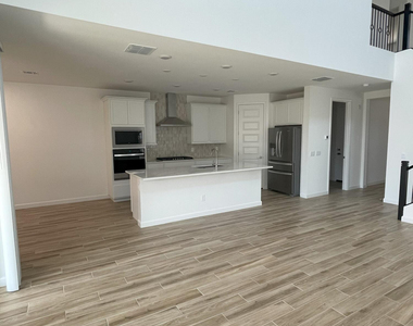 7417 W Buckhorn Trail - Photo Thumbnail 8