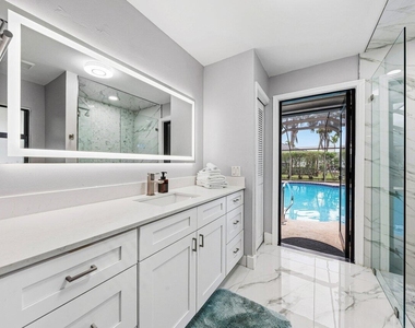 13710 Callington Drive - Photo Thumbnail 20