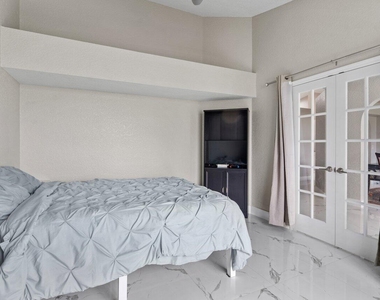 13710 Callington Drive - Photo Thumbnail 18