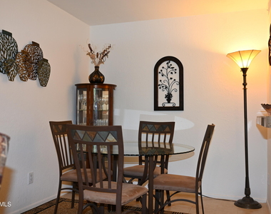 8649 E Royal Palm Road - Photo Thumbnail 4