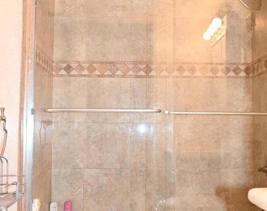 8649 E Royal Palm Road - Photo Thumbnail 13