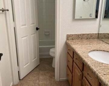 9334 E Pershing Avenue - Photo Thumbnail 9