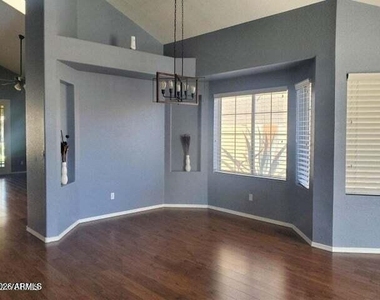 9334 E Pershing Avenue - Photo Thumbnail 3