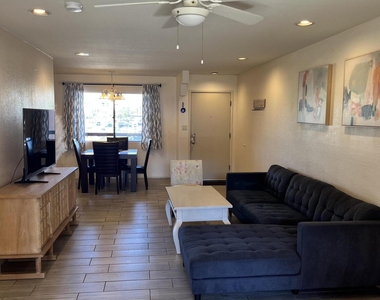 12222 N Paradise Village Parkway S - Photo Thumbnail 2