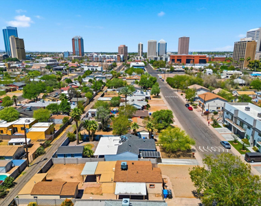 361 E Clarendon Avenue - Photo Thumbnail 30