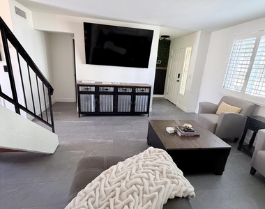 6845 E Osborn Road - Photo Thumbnail 3