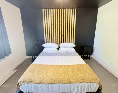 6845 E Osborn Road - Photo Thumbnail 16