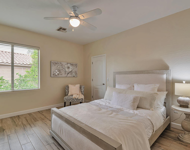 16457 N 103rd Place - Photo Thumbnail 16