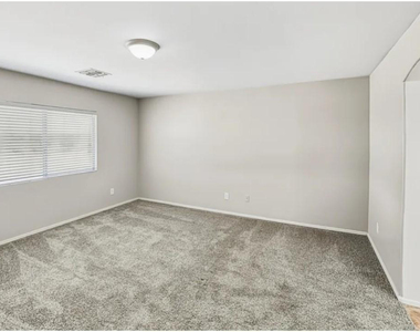 11290 W Harrison Street - Photo Thumbnail 21