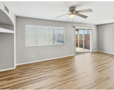 11290 W Harrison Street - Photo Thumbnail 4
