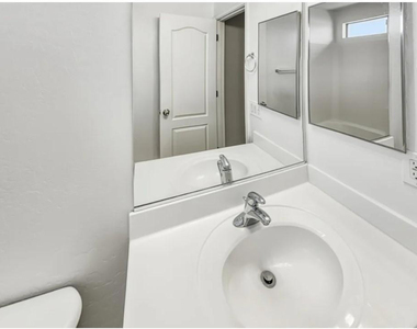 11290 W Harrison Street - Photo Thumbnail 35