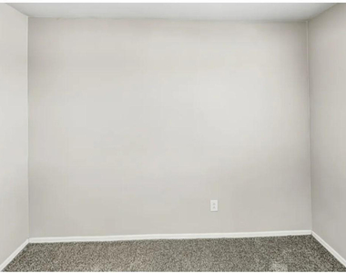 11290 W Harrison Street - Photo Thumbnail 30