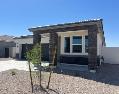 15645 W Desert Hollow - Photo Thumbnail 1