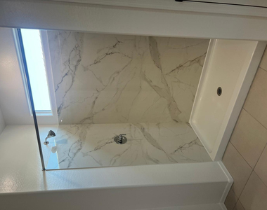 15645 W Desert Hollow - Photo Thumbnail 11