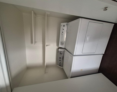 7557 N Dreamy Draw Drive - Photo Thumbnail 15