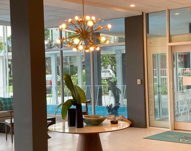 2840 N Ocean Boulevard - Photo Thumbnail 8