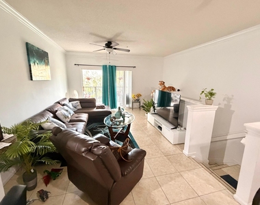 6020 W Sample Road - Photo Thumbnail 2
