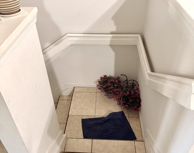 6020 W Sample Road - Photo Thumbnail 4