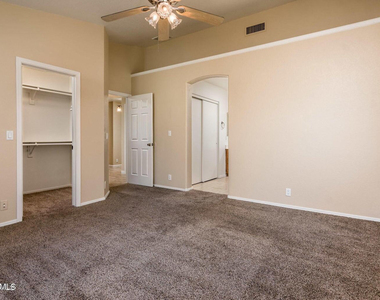 8564 W Ocotillo Road - Photo Thumbnail 14
