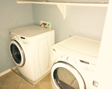15164 N 173rd Lane - Photo Thumbnail 10