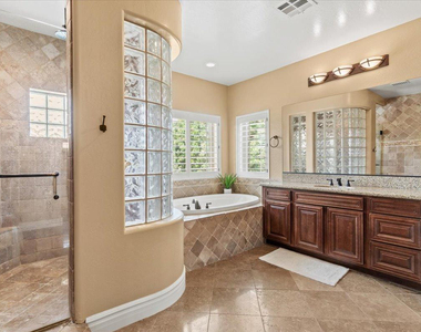 4053 E Thunderheart Court - Photo Thumbnail 65