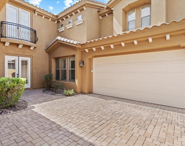 4053 E Thunderheart Court - Photo Thumbnail 12
